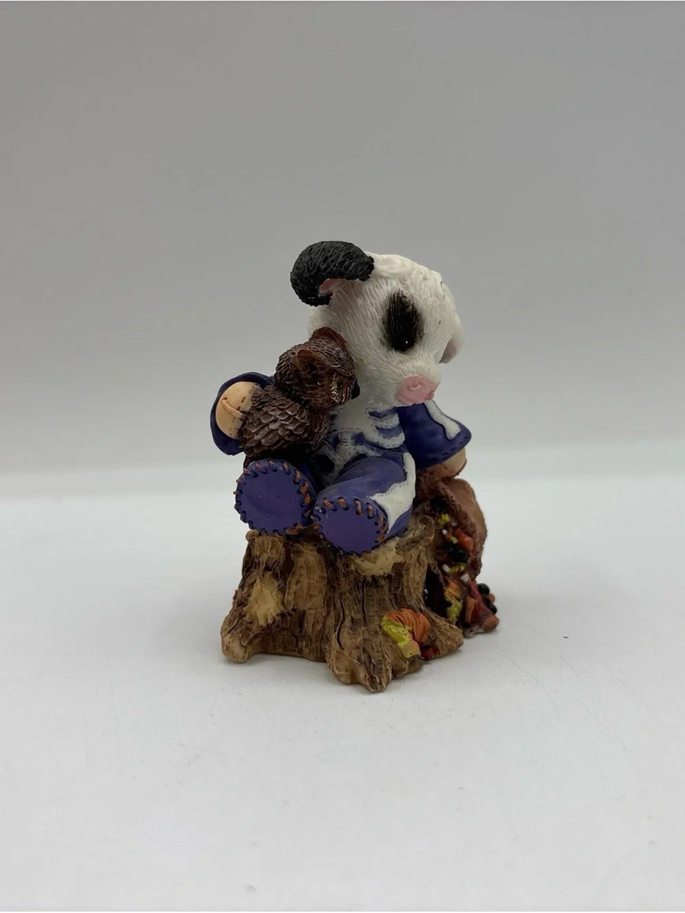 Mary’s Moo Moos 1996 Vintage Who-o-o Are Moo-o-o‎ 185744 Enesco Resin Figurine